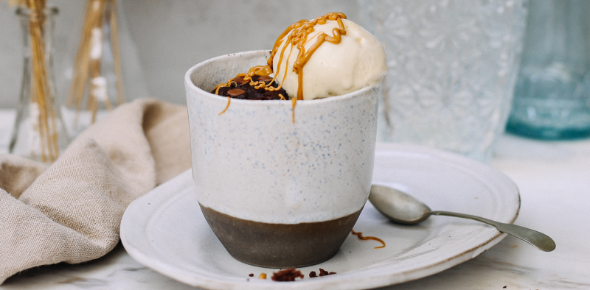 Czekoladowe ciasto z kubeczka - mug cake