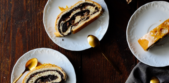 Rozpustny makowiec drożdżowy z kandyzowaną skórką pomarańczową