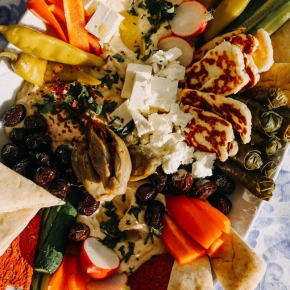 Bliskowschodni talerz mezze