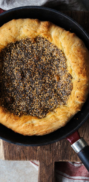 Manouche z za'atarem