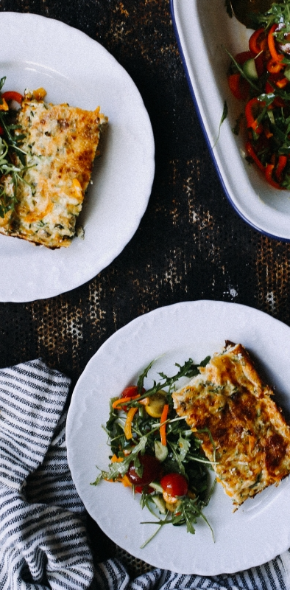 Pieczony omlet z cukinią i papryką