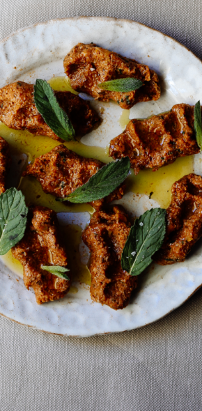 Roślinne kibbeh nayeh 